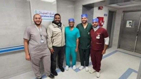 فريق إجراء العملية 