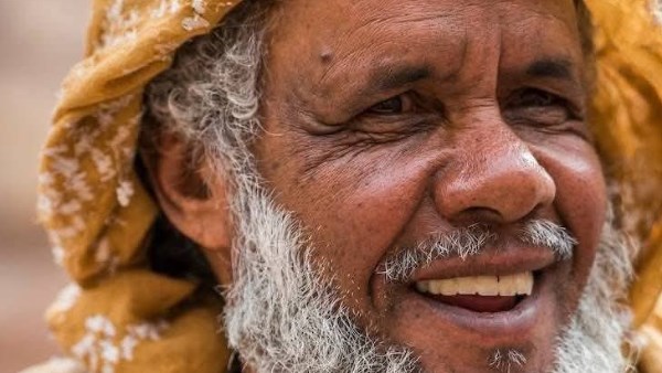 حكيم البادية الشيخ أحمد منصور 