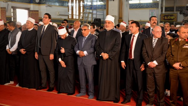 اداء صلاة الجمعة 