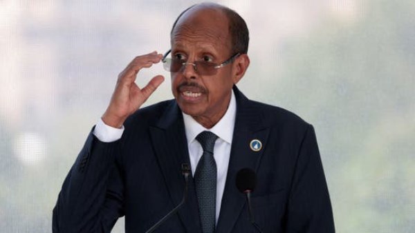 رئيس مفوضية الاتحاد الأفريقي محمود علي يوسف