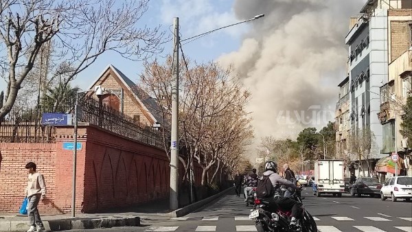 غارات إسرائيلية أمريكية على إيران