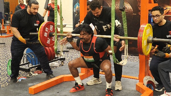 القوة البدنية 