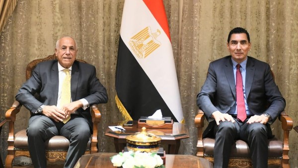 حسين لبيب  ووزير الرياضة جوهر نبيل