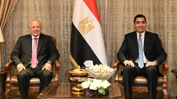 وزير الرياضة - هاني أبو ريدة