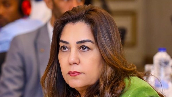 وزيرة البيئة