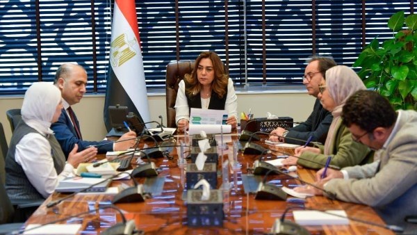 خطة قومية للحد من الأكياس البلاستيكية