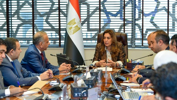 عملية تداول المخلفات الخطرة داخل حدود المنشآت الطبية 