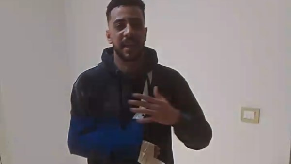 سرقوا عفشي ومضوني على وصلات أمانة.. زوج يزعم تعرضه للابتزاز من أهل زوجته سرقوا عفشي ومضوني على وصلات أمانة.. زوج يزعم تعرضه للابتزاز من أهل زوجته