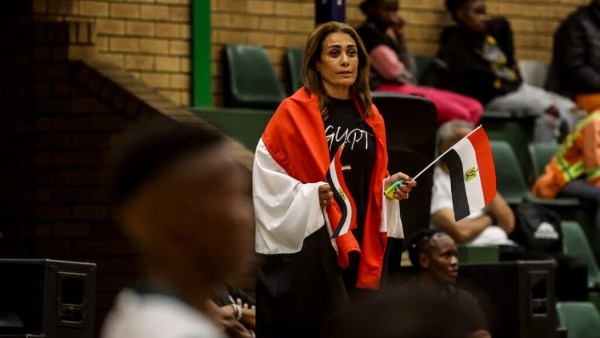 مي زين الدين 