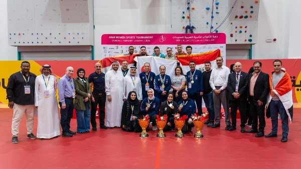 فريق بتروجيت 