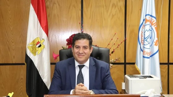 الدكتور مصطفى عبد الغني نائبًا لرئيس الجامعة لفرع البنات