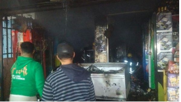 جانب من الحريق