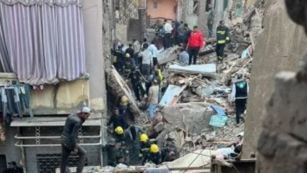 عقار إمبابة المنهار 