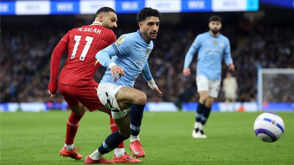 محمد صلاح وعمر مرموش 