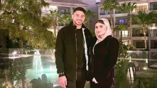 ياسر ابراهيم وزوجته