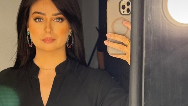 بإطلالة محتشمة .. هبه مجدي تروج لـ المداح أسطورة النهاية