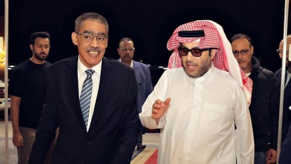 ضياء رشوان يستقبل تركي آل الشيخ