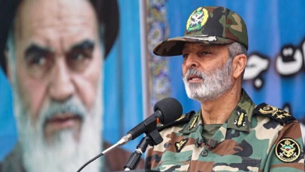 رئيس هيئة الأركان الايرانية اللواء عبدالرحيم الموسوي