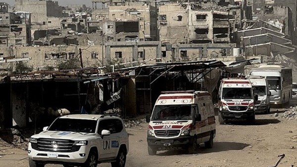 وصول الدفعة الـ11 من العائدين من مصر إلى غزة عبر معبر رفح 