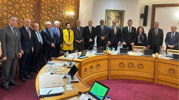 خلال اللقاء