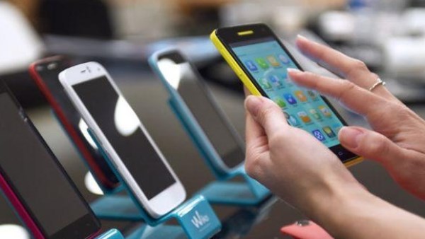 رئيس شعبة المحمول يكشف سبب زيادة ارتفاع أسعار الموبايلات