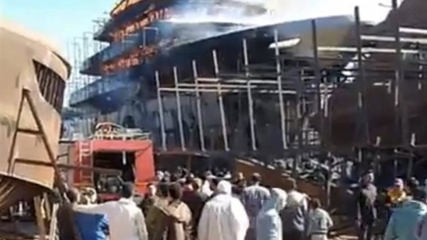 حريق هائل بالبحيرة