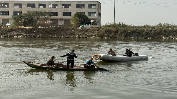 محافظ البحيرة