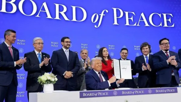 ترامب يعلن تدشين مجلس السلام