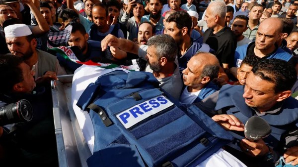 الاحتلال يغتال الصحفيين في غزة