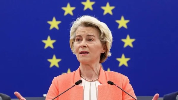 المفوضية الأوروبية تمنح التشيك 614 مليون يورو ضمن برنامج "الجيل القادم" لتعزيز الاقتصاد وقطاع الطاقة