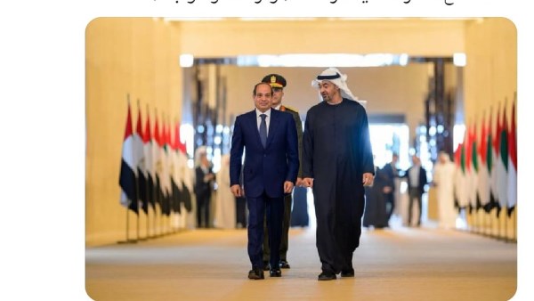 مستشار الرئيس الإماراتي: علاقتنا مع مصر راسخة وتزداد قوة وثباتاً