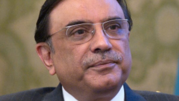 الرئيس الباكستاني يؤكد مجددا دعم بلاده لسياسة "الصين الواحدة" ويشيد بالعلاقات الثنائية