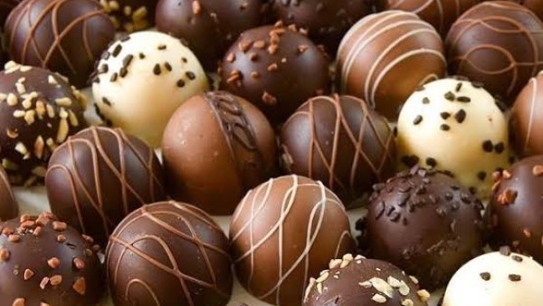 أكبر منتج للشوكولاتة الفاخرة في لندن يعلن الإفلاس بعد 40 عامًا