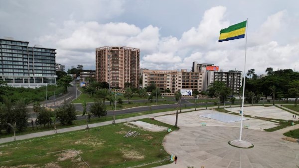 الجابون تعلّق بعض منصات التواصل الاجتماعي بدعوى حماية التماسك الاجتماعي والأمن الوطني