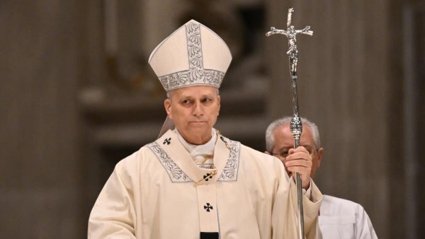 بابا الفاتيكان: السلام في أوكرانيا أصبح "ضرورة ملحة"