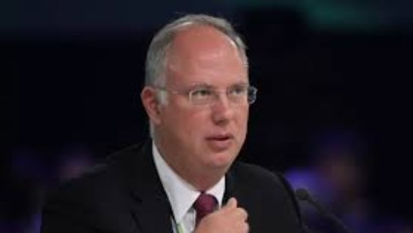 موسكو: بريطانيا والإتحاد الأوروبي سيكونان الأكثر تضررَا من أثارالتعريفات الجمركية الأمريكية