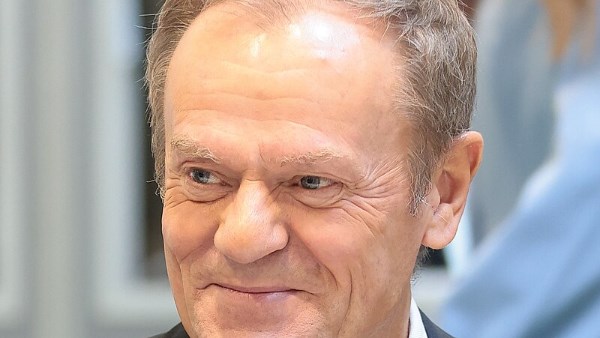 بولندا تدعم انضمام أيسلندا والنرويج إلى الاتحاد الأوروبي