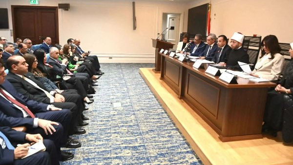 اجتماع لجنة الاتصالات 