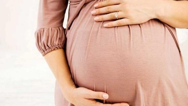 تعرف على كيفية استفادة الحوامل من خدمة المشورة الأسرية