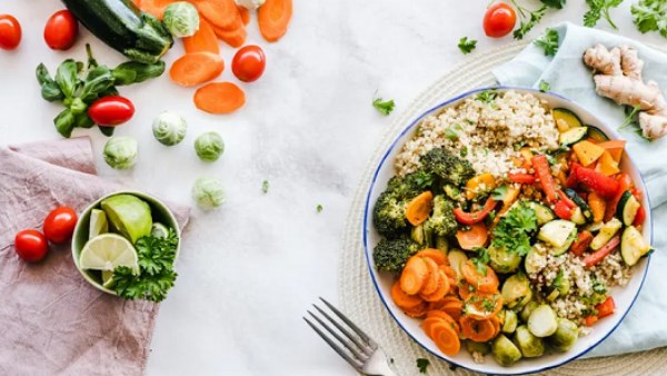 طريقة 3-3-3 لإنقاص الوزن.. نظام بسيط يحارب السمنة دون حرمان