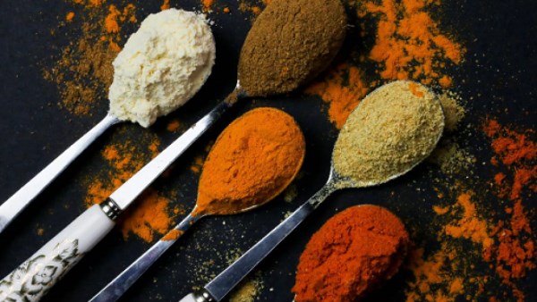 من الكمون إلى القرفة.. 6 توابل طبيعية غنية بالحديد لدعم الطاقة والمناعة