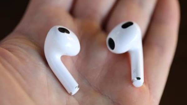 تحذير عاجل..  سماعات الرأس قد تسبب السرطان وتلف الكبد واضطرابات هرمونية