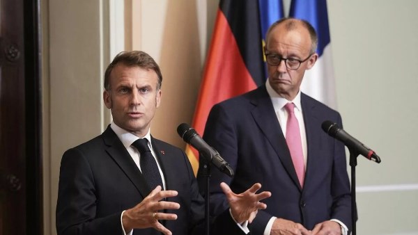 ماكرون وميرتس