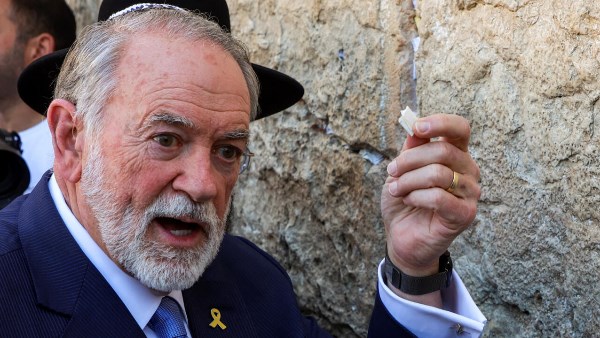  الأمريكي في إسرئيل مايك هاكابي