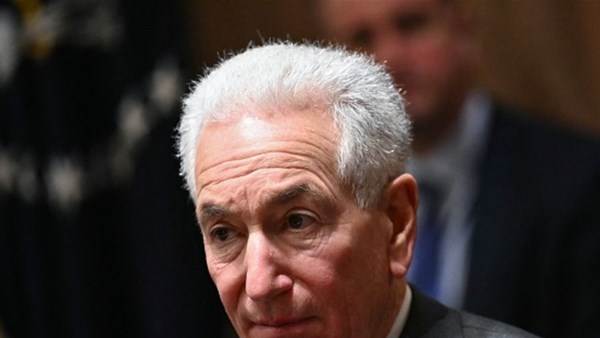 السفير الأمريكي في باريس شارل كوشنر