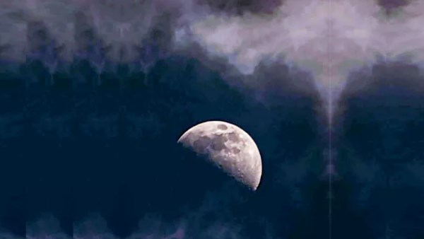 التربيع الأول لهلال شهر رمضان