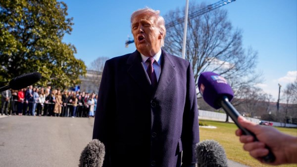 الرئيس الأمريكي دونالد ترامب