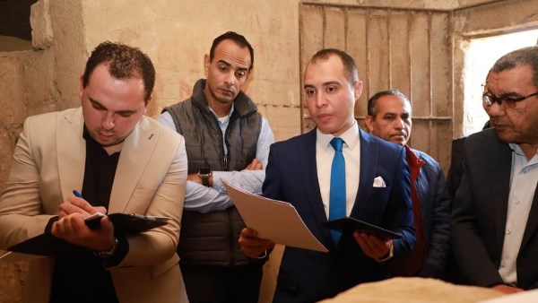  النيابة الإدارية تعاين مقبرة خنتي – كا