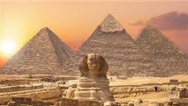 دعوى حماية أهرامات الجيزة من الحفلات المخالفة