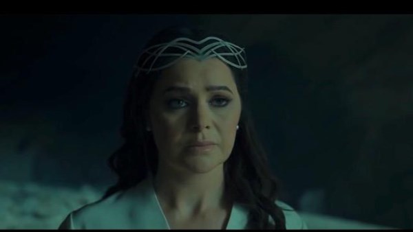 يسرا اللوزي